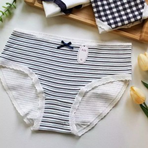 شورت عروسکی طرح راه راه